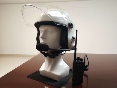 航空通讯头盔